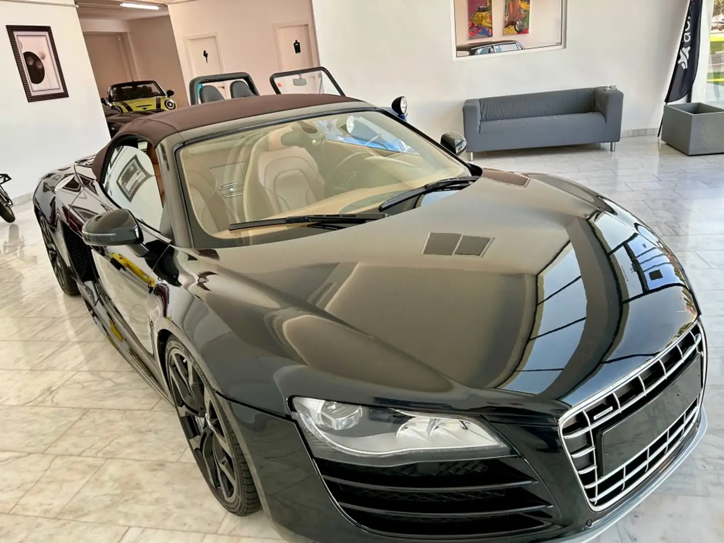 Audi R8 Spyder 5.2 FSI quattro R tronic Black - 1