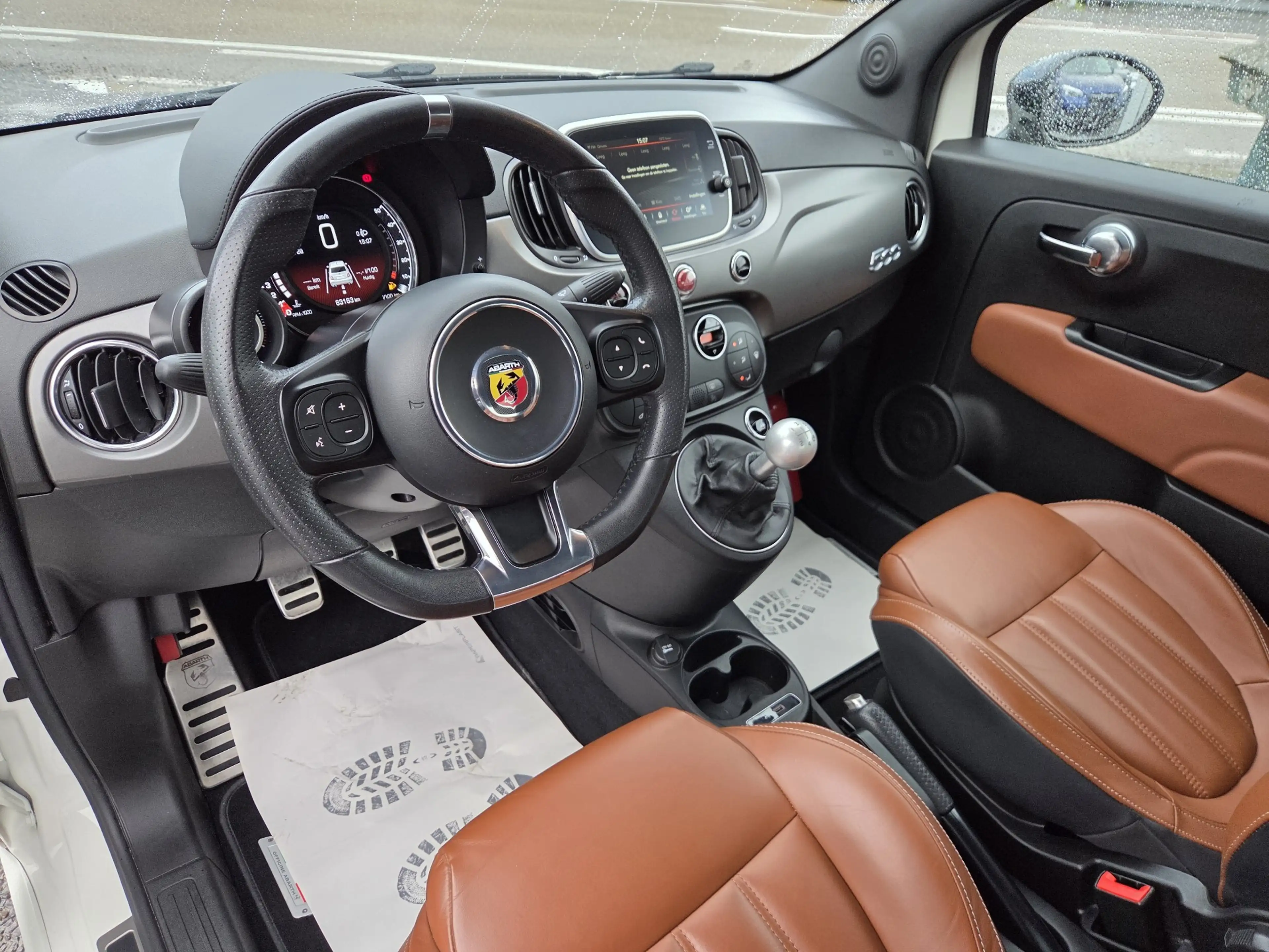 Fiat 500 Abarth 1.4i☆595 TURISMO☆1JOMNIGARANT☆NAV☆DAB☆LEDER☆SPORT — photo 12