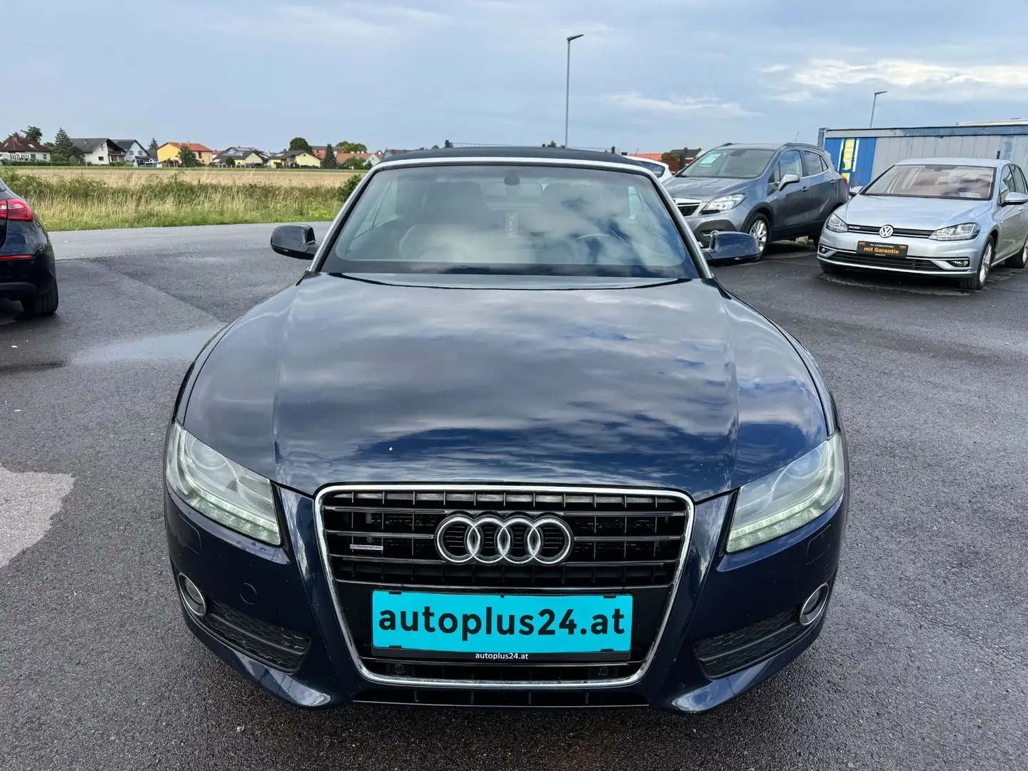 Audi A5 Cabrio 3,2 FSI quattro S-tronic Blau - 2