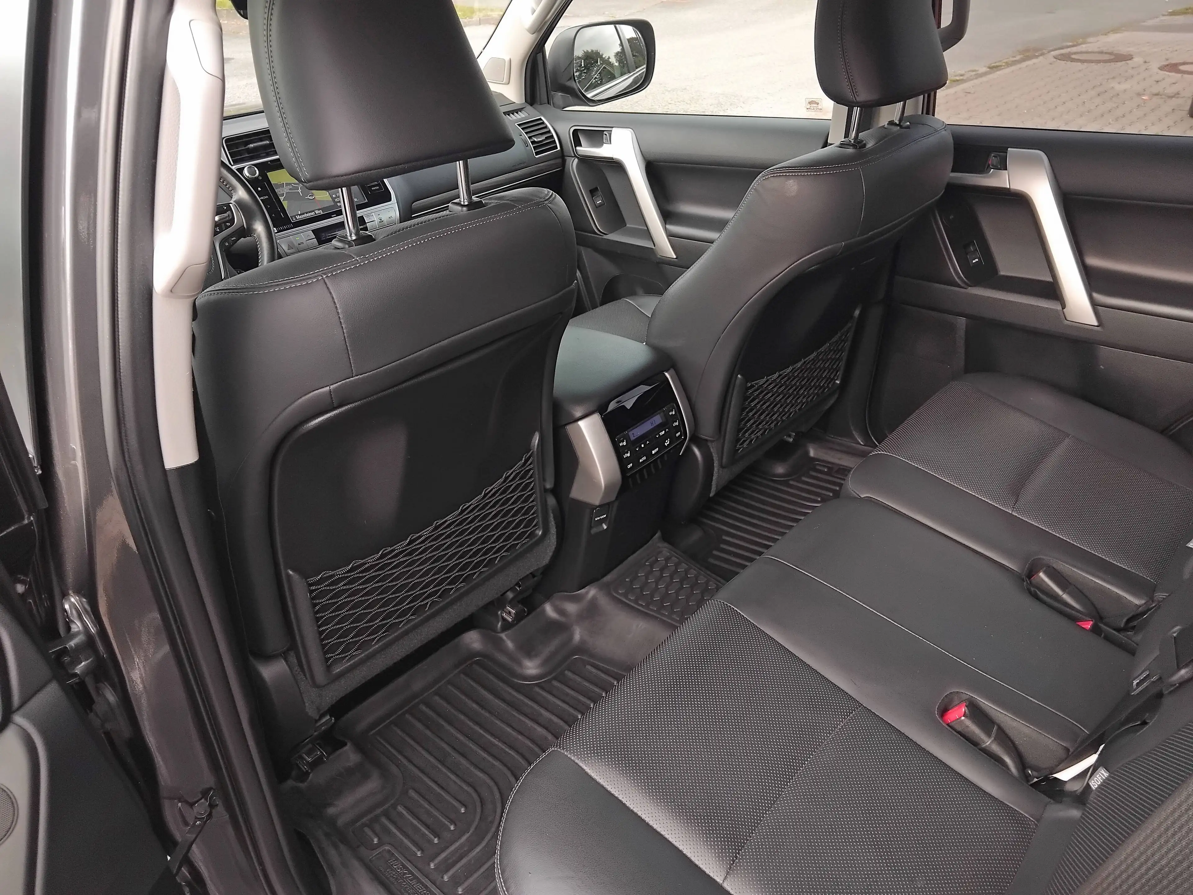 Toyota Land Cruiser Land Cruiser 2.8 D-4D Automatik Executive — photo 14