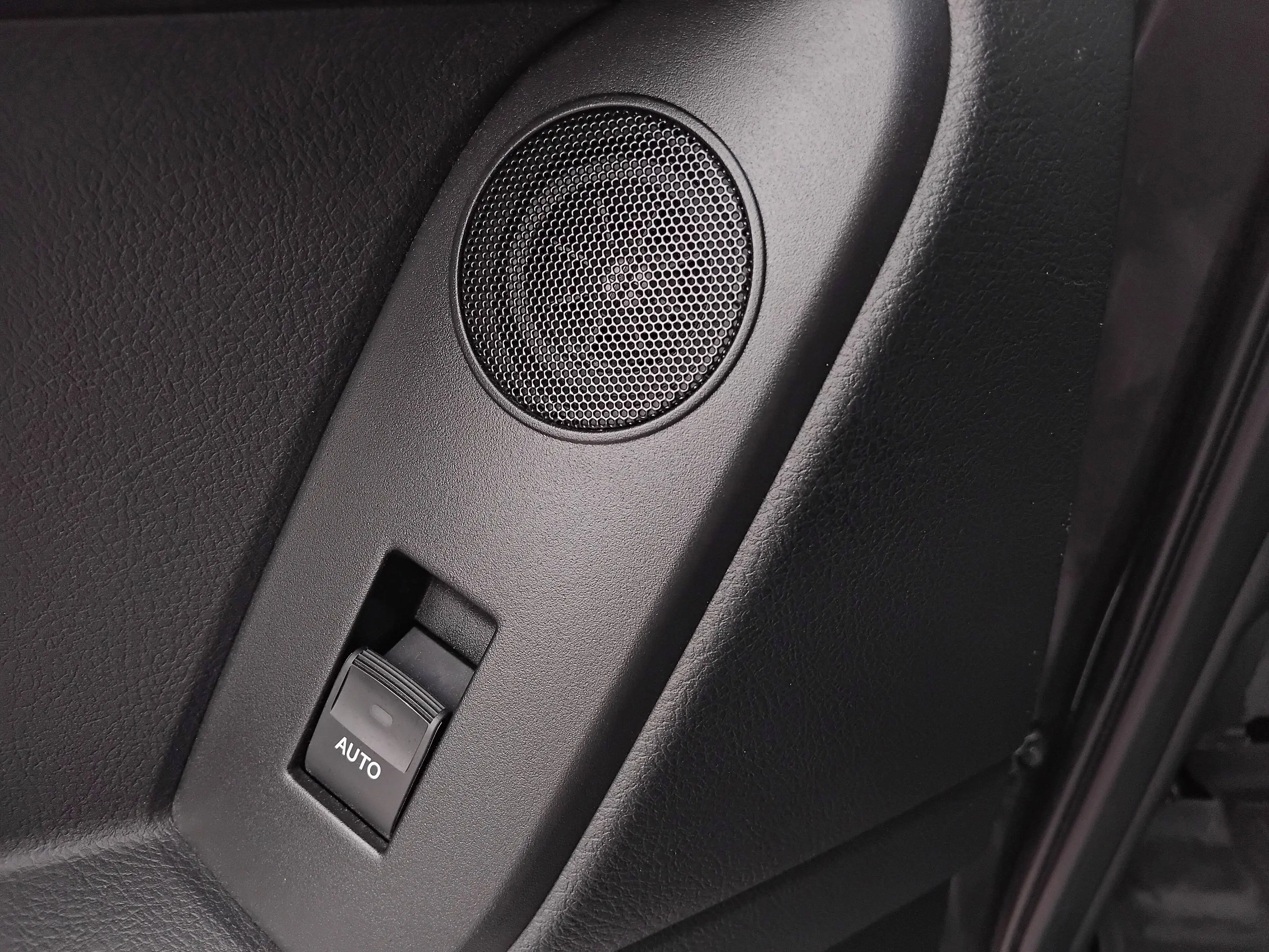 Toyota Land Cruiser Land Cruiser 2.8 D-4D Automatik Executive — photo 15