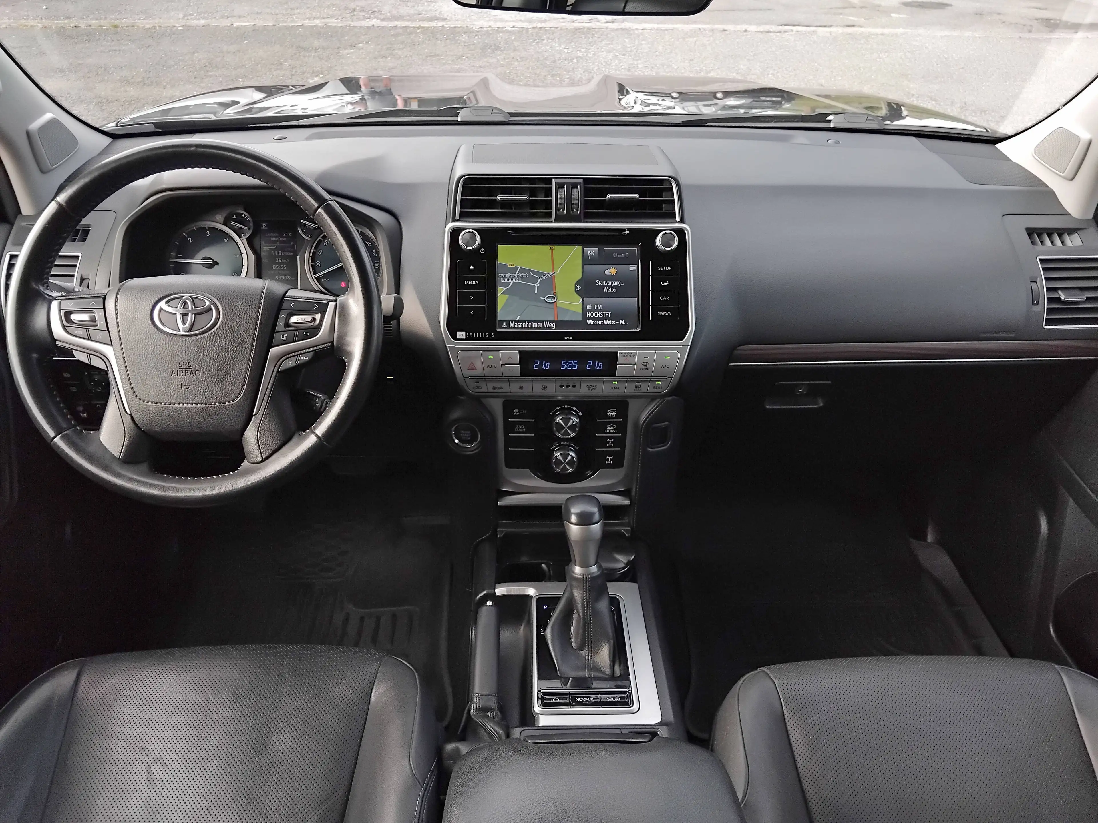 Toyota Land Cruiser Land Cruiser 2.8 D-4D Automatik Executive — photo 6