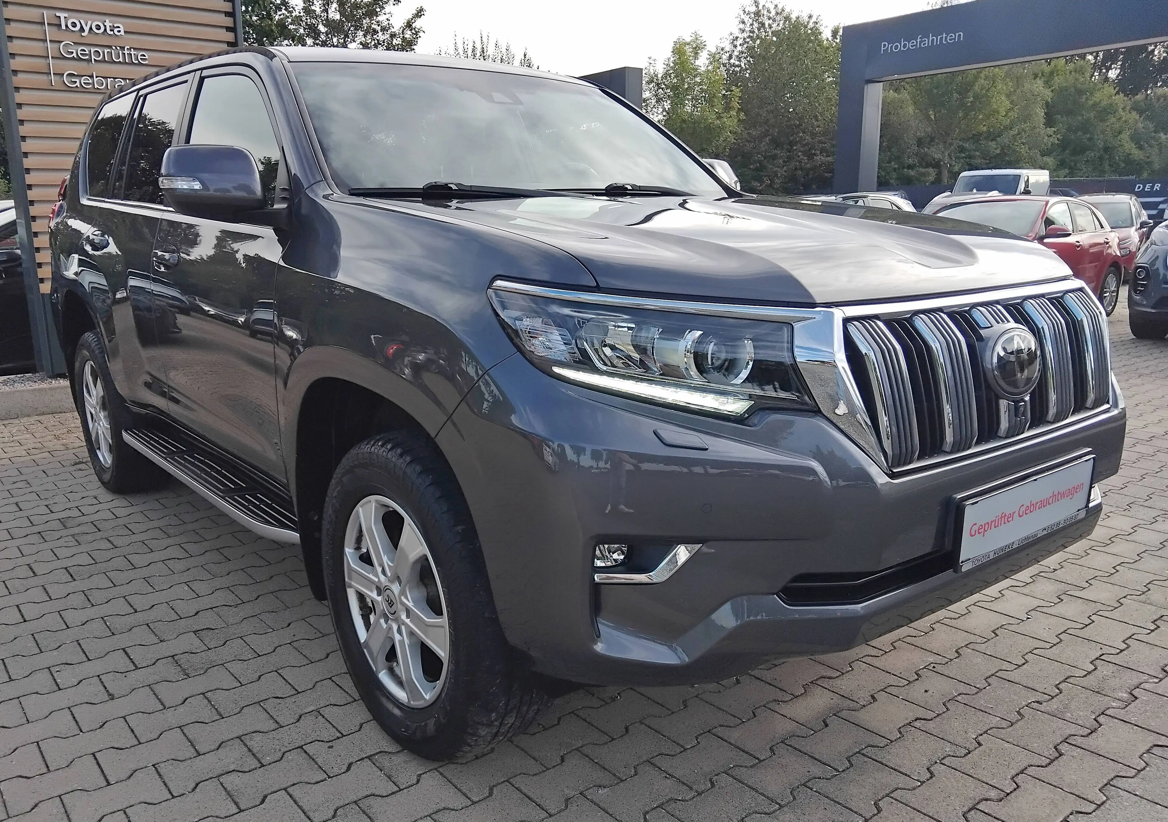Toyota Land Cruiser Land Cruiser 2.8 D-4D Automatik Executive — photo 2