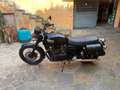 Triumph Bonneville T100 Total black Fekete - thumbnail 2
