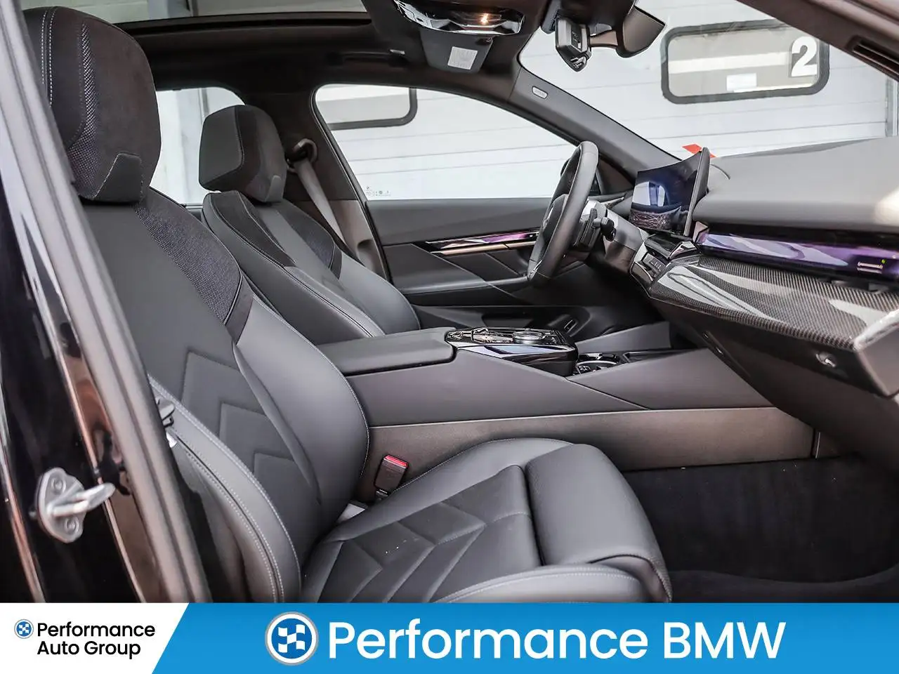 BMW 5 Series photo BMW 5 Series