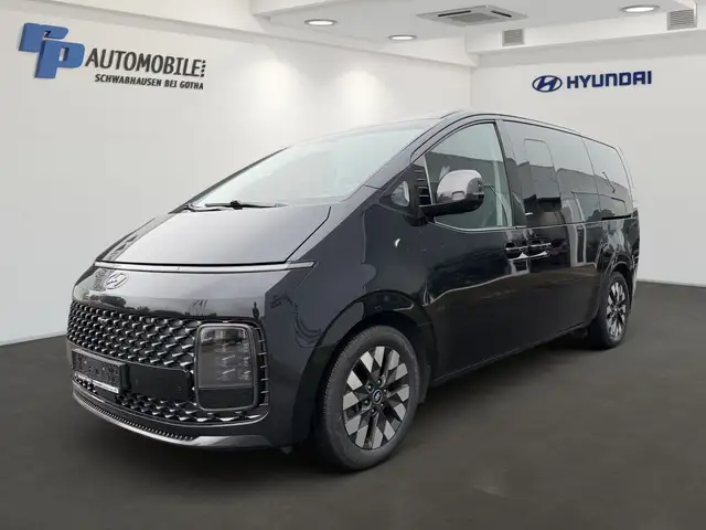 Hyundai STARIA 2.2 CRDi 4WD 8-AT SIGNATURE ISG