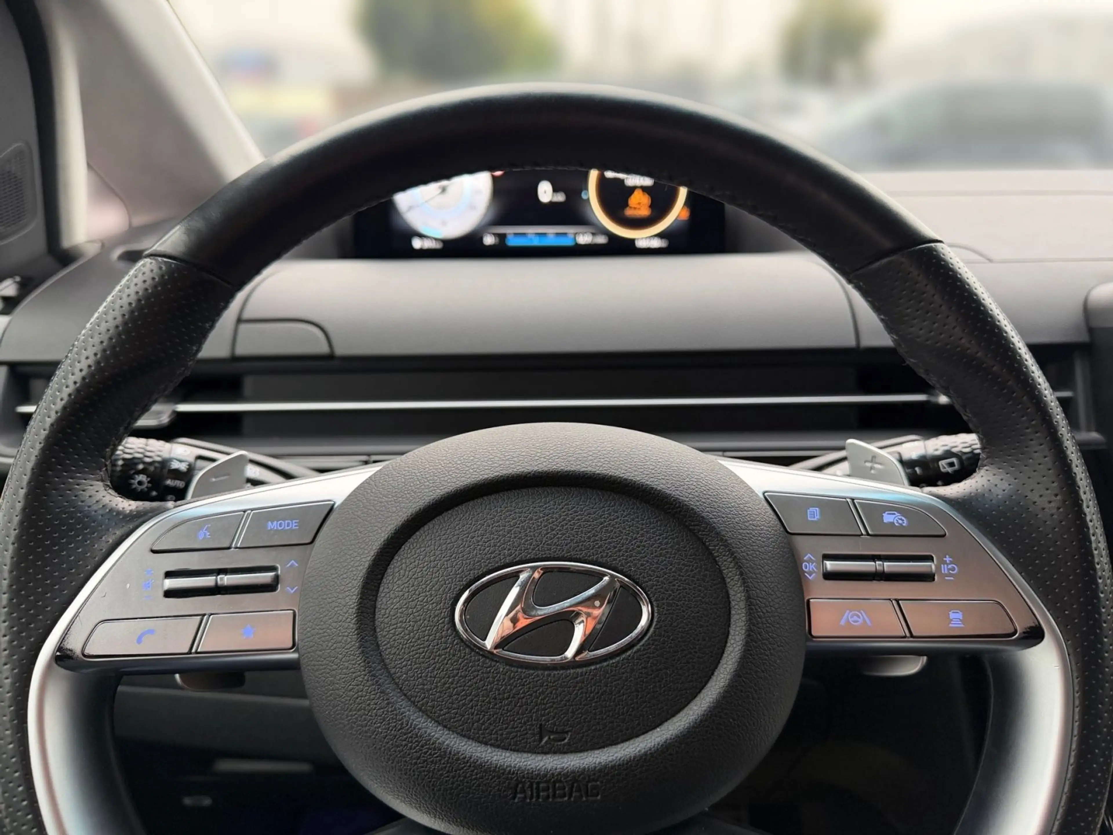 Hyundai STARIA 2.2 CRDi 4WD 8-AT SIGNATURE ISG — photo 7