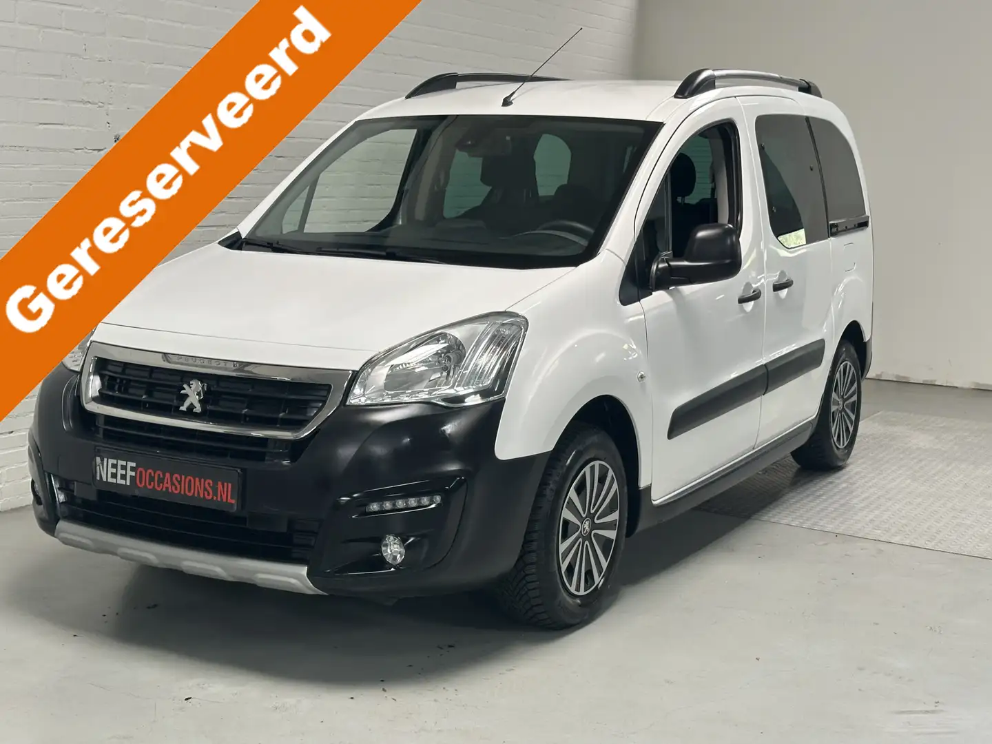 Peugeot Partner PURETECH 1.2 PureTech Active CLIMA / CRUISE / TREK Weiß - 1
