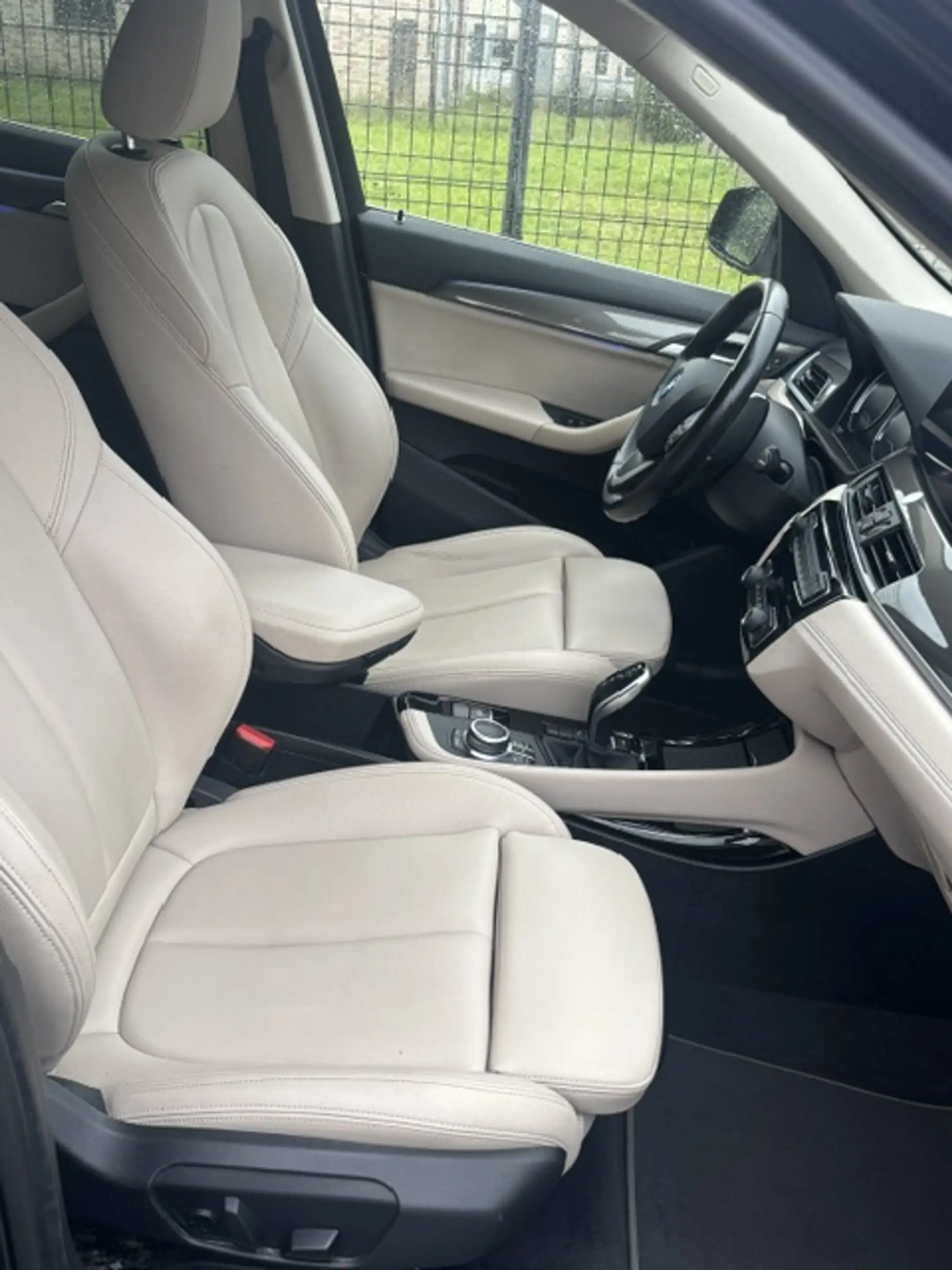 BMW X1 X1 1.5iA sDrive18 — photo 14