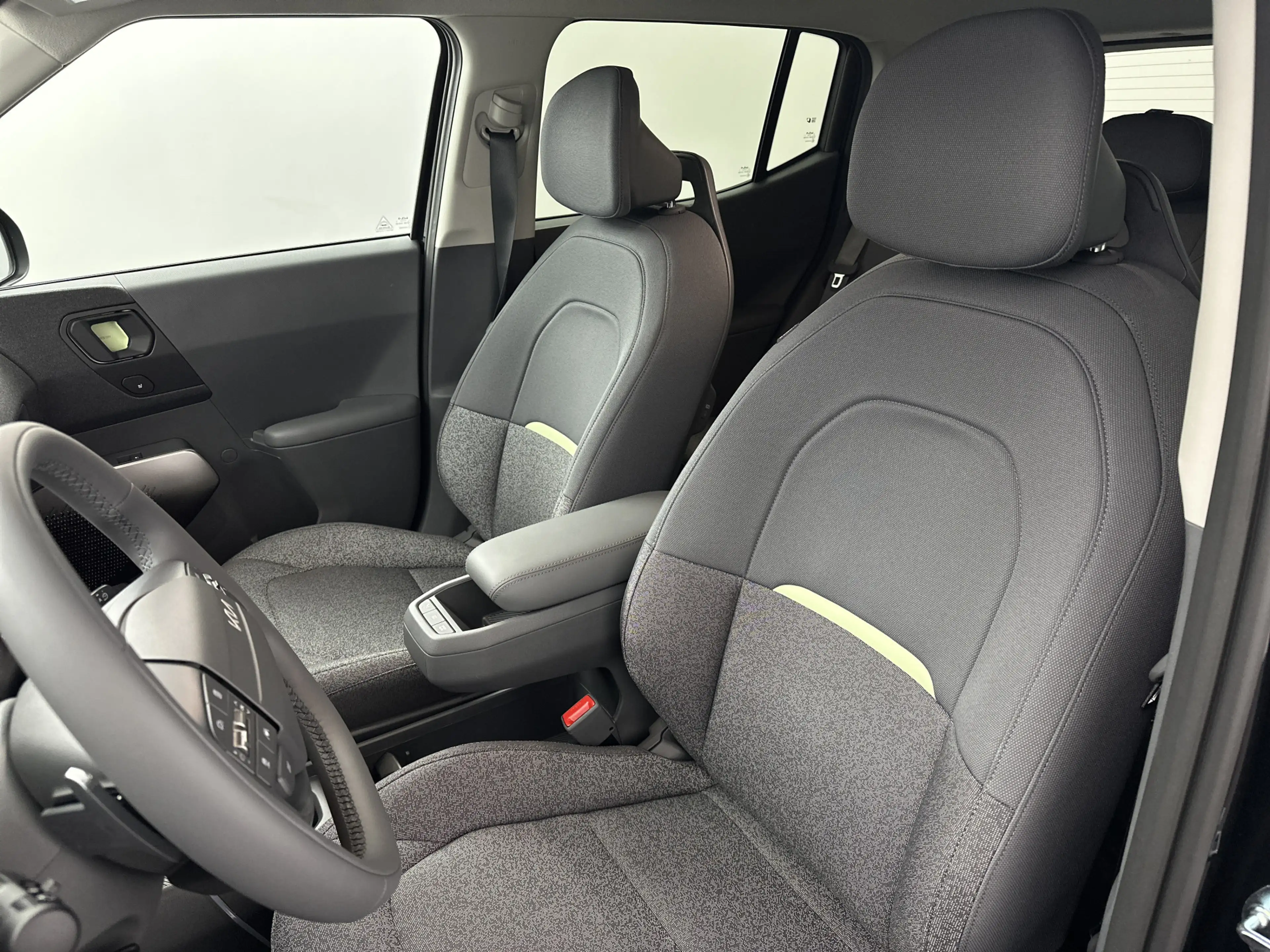 Kia EV2 Plus 42.2 kWh | stoel- en stuurverwarming | demons — photo 10