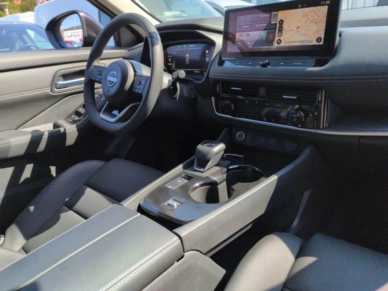 Nissan X-Trail N-Connecta 1,5 163PS Mild Hybrid 7-Sitzer Navi Mem 9