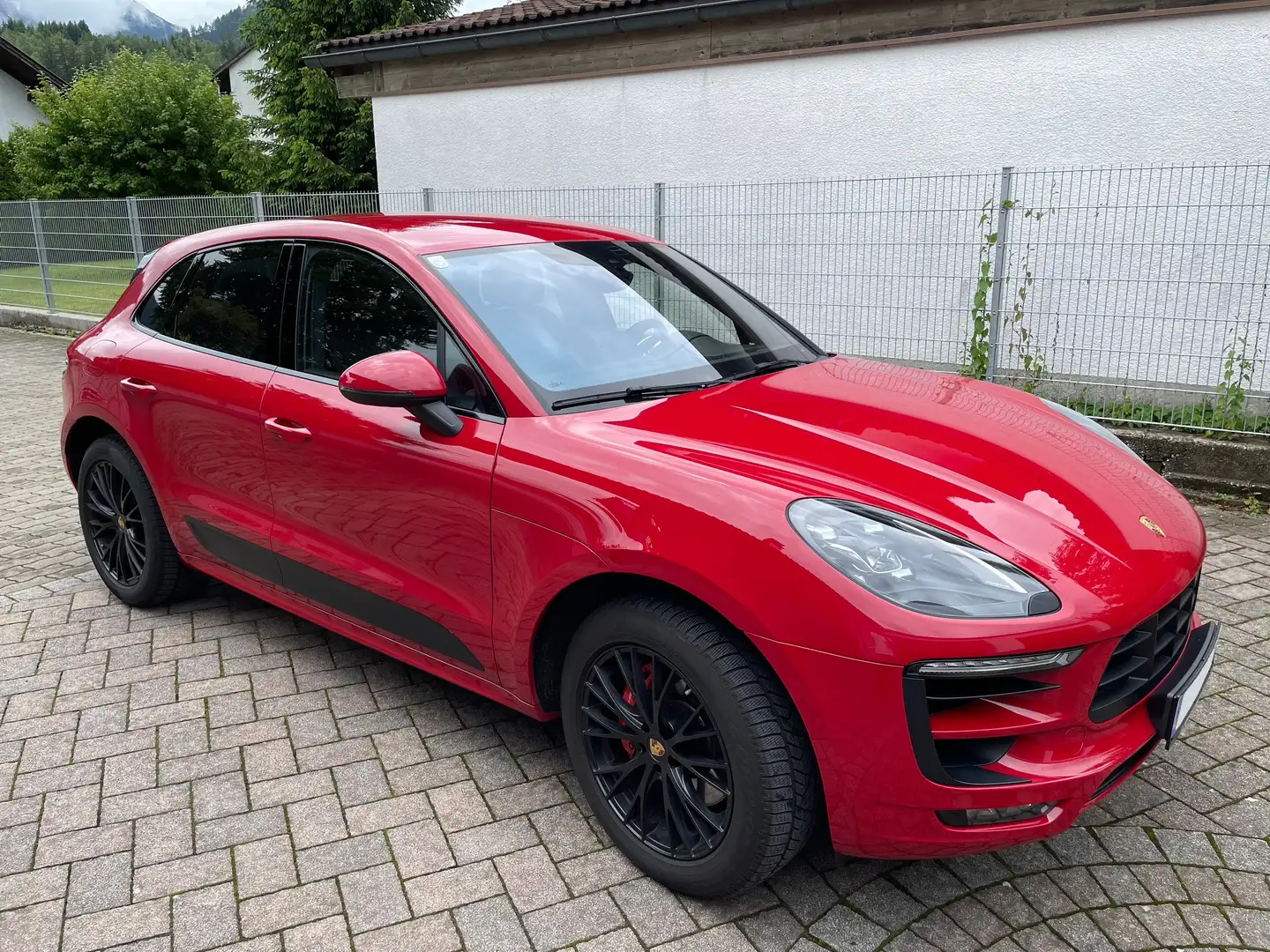 Porsche Macan Macan GTS GTS Rot - 2