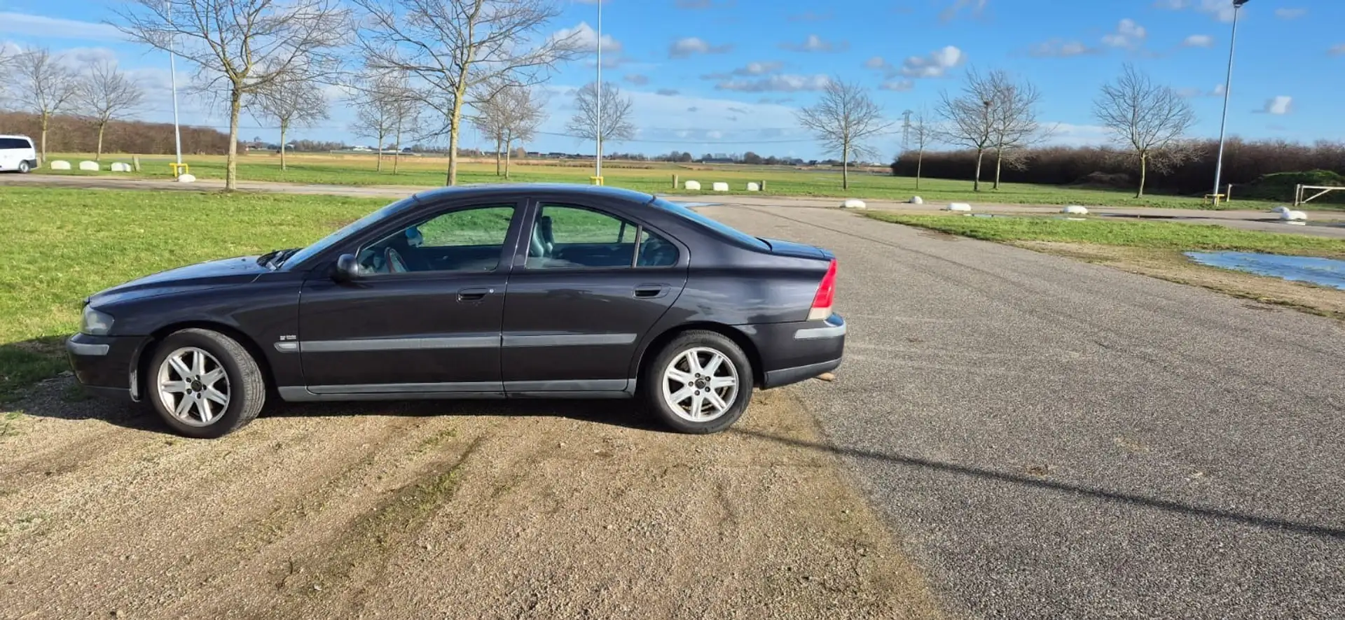 Volvo S60 2.4T - 1
