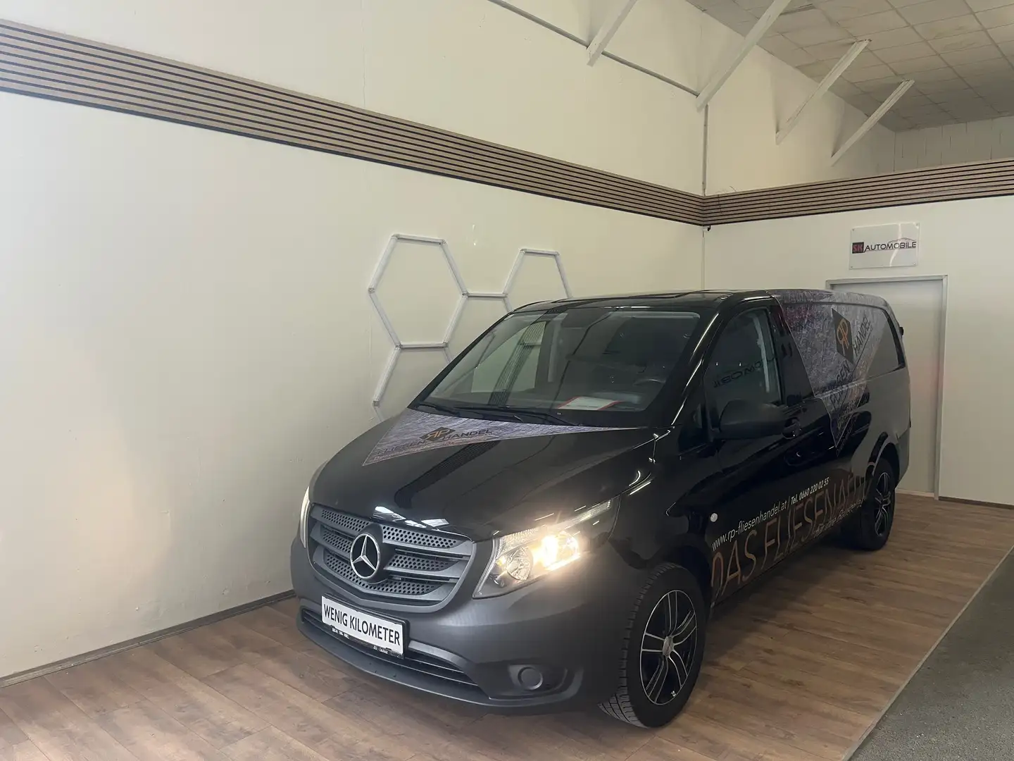 Mercedes-Benz Vito CDI RWD lang *MWST ausweisbar* Schwarz - 1
