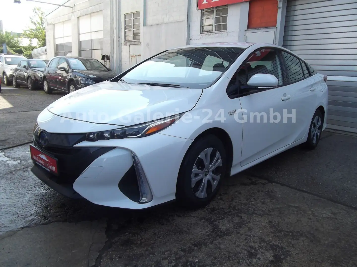 Toyota Prius 1.8-l-VVT-i Plug-in- Hybrid Autom, Navi Wit - 1