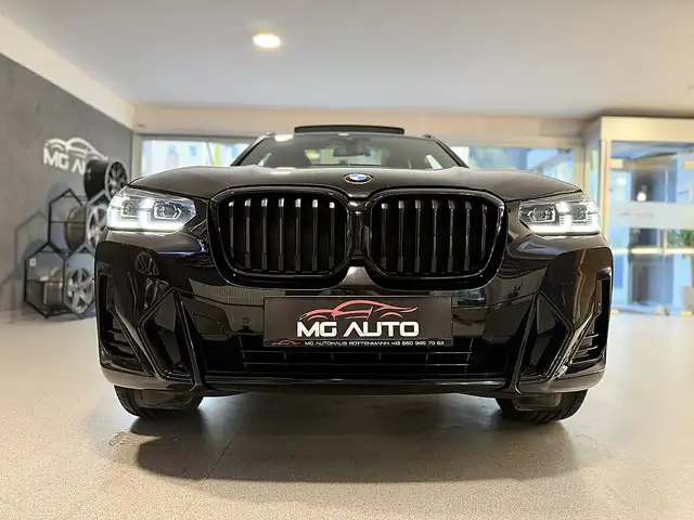 BMW X3 view 9