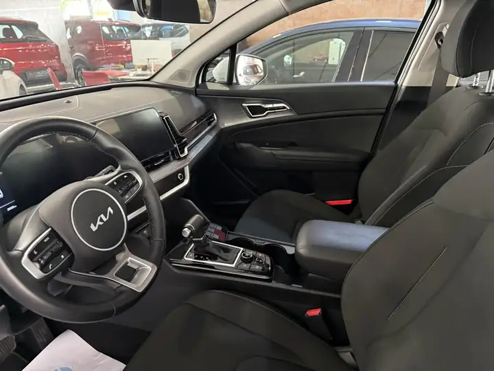 Kia Sportage f/l CRDi MHEV Business 4X2 DCT 2025, foto 10