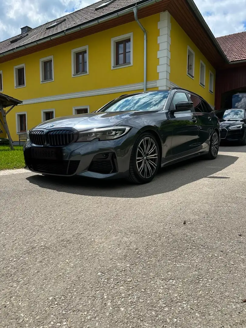 BMW 318 318d Touring M Sport Aut. - 1