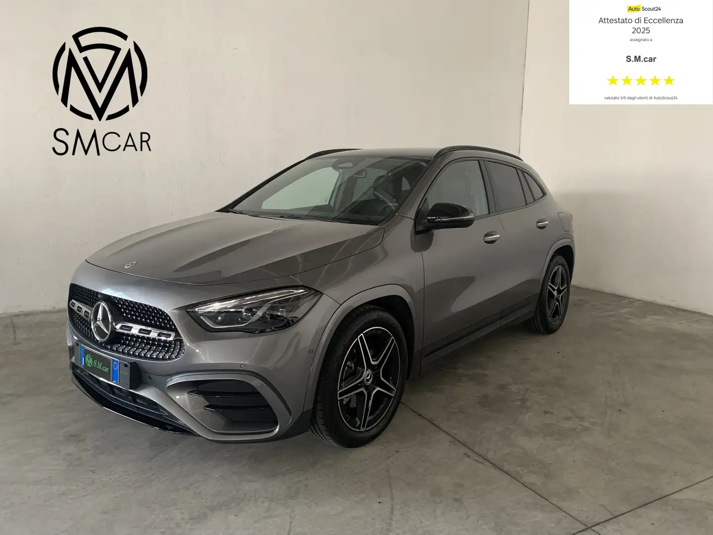 Mercedes-Benz GLA 200 d AMG Line Premium Plus auto GARANZIA 4 ANNI Grigio - 1