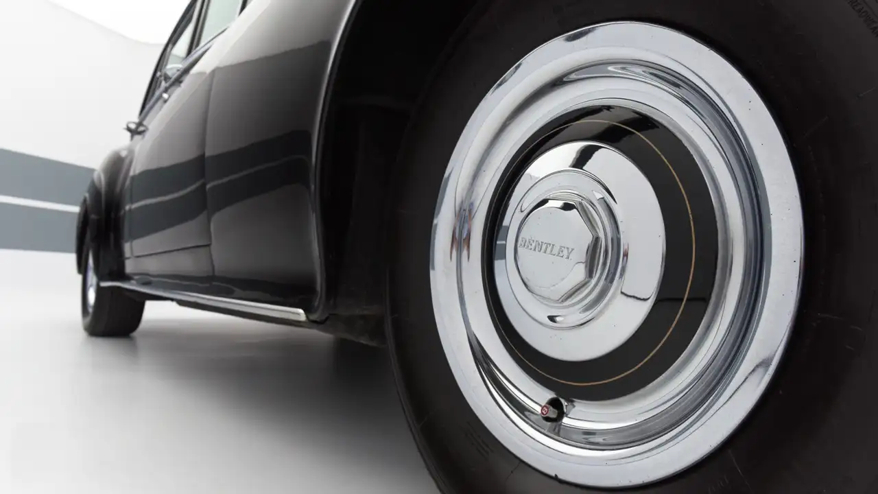 Bentley S2, foto 10