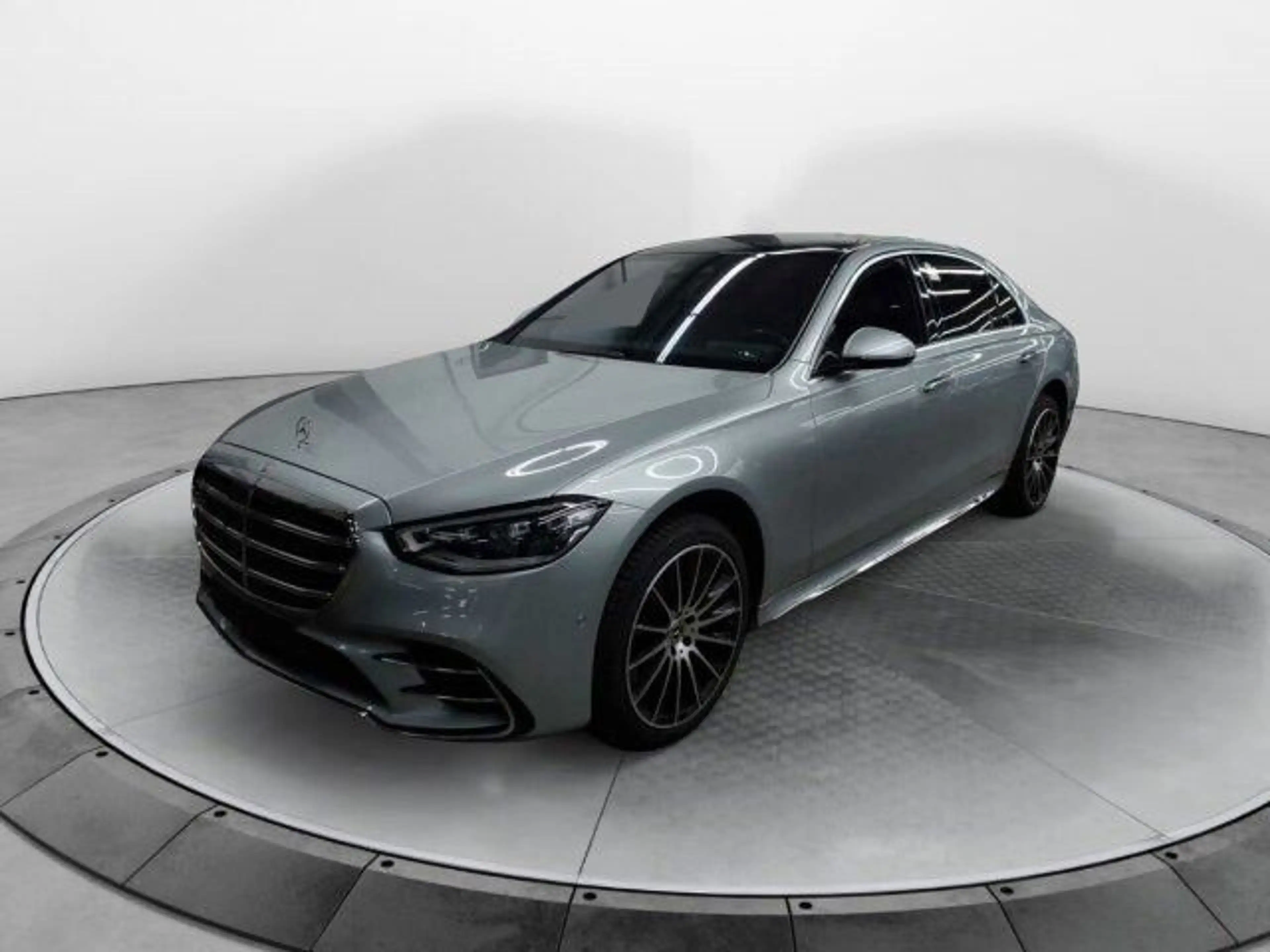 Mercedes-Benz S 400 d 4M LANG AMG 3xTV*Chauffeur*FirstClass — photo 2