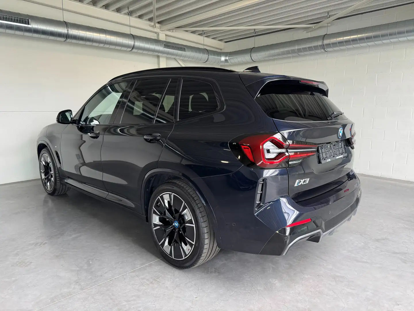 BMW iX3 iX3 Impressive- Full Option- M-Pakket - als nieuw! Schwarz - 2
