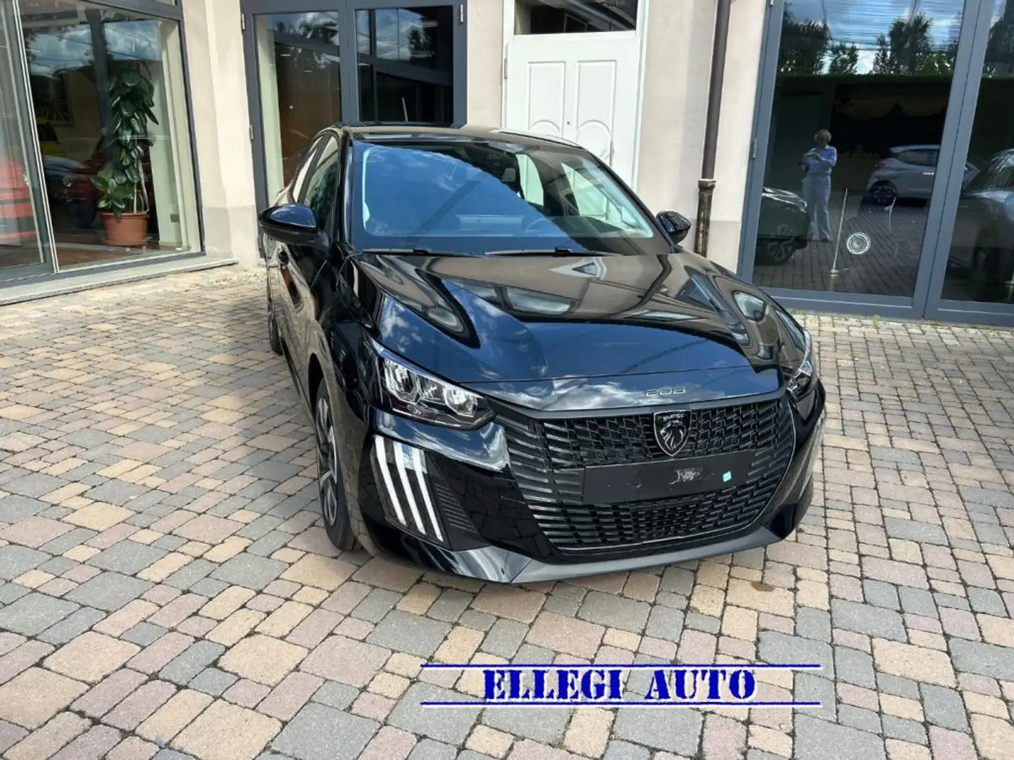 Peugeot 208 PROMO FINANZ PureTech 1.2 75 cv 5porte Style KM 0 Nero - 1