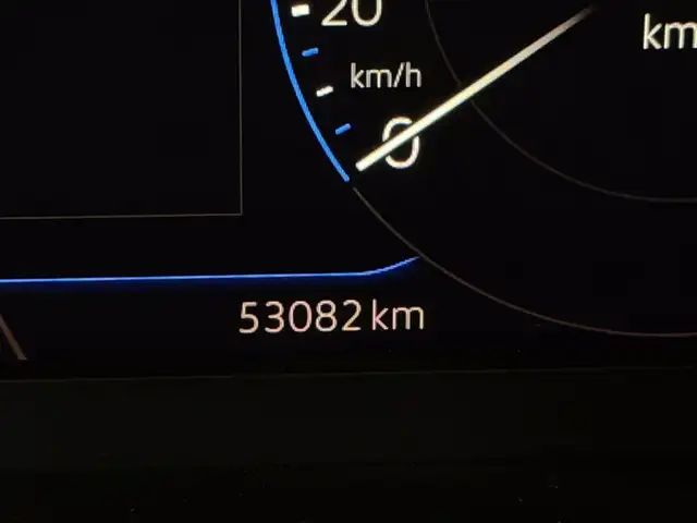 Volkswagen T-Roc view 18