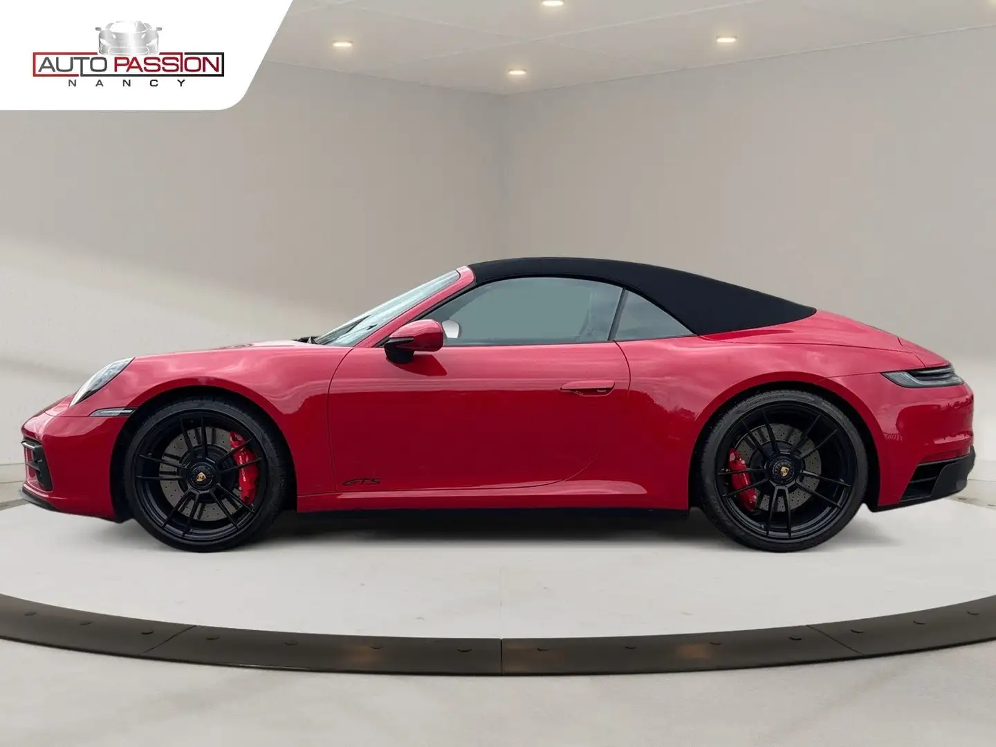 Porsche 911 Porsche 992 Carrera 4 GTS Cab 3.0 480cv PDK8 Rouge - 2