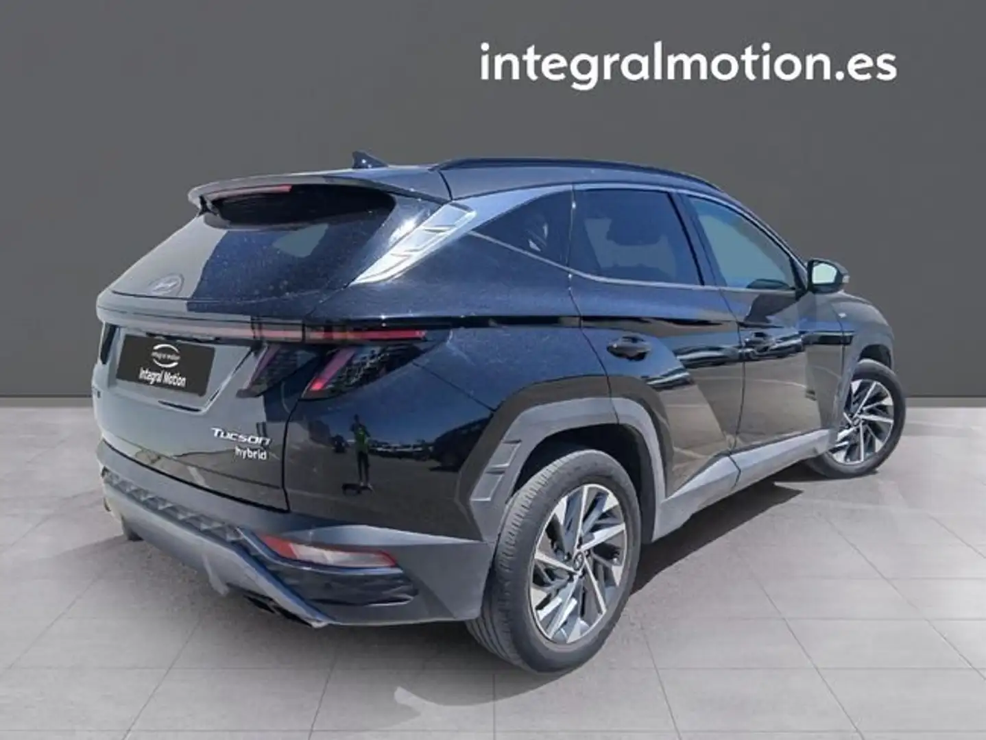 Hyundai TUCSON 1.6 CRDI 100kW (136CV) 48V Tecno DCT 2C Negro - 2