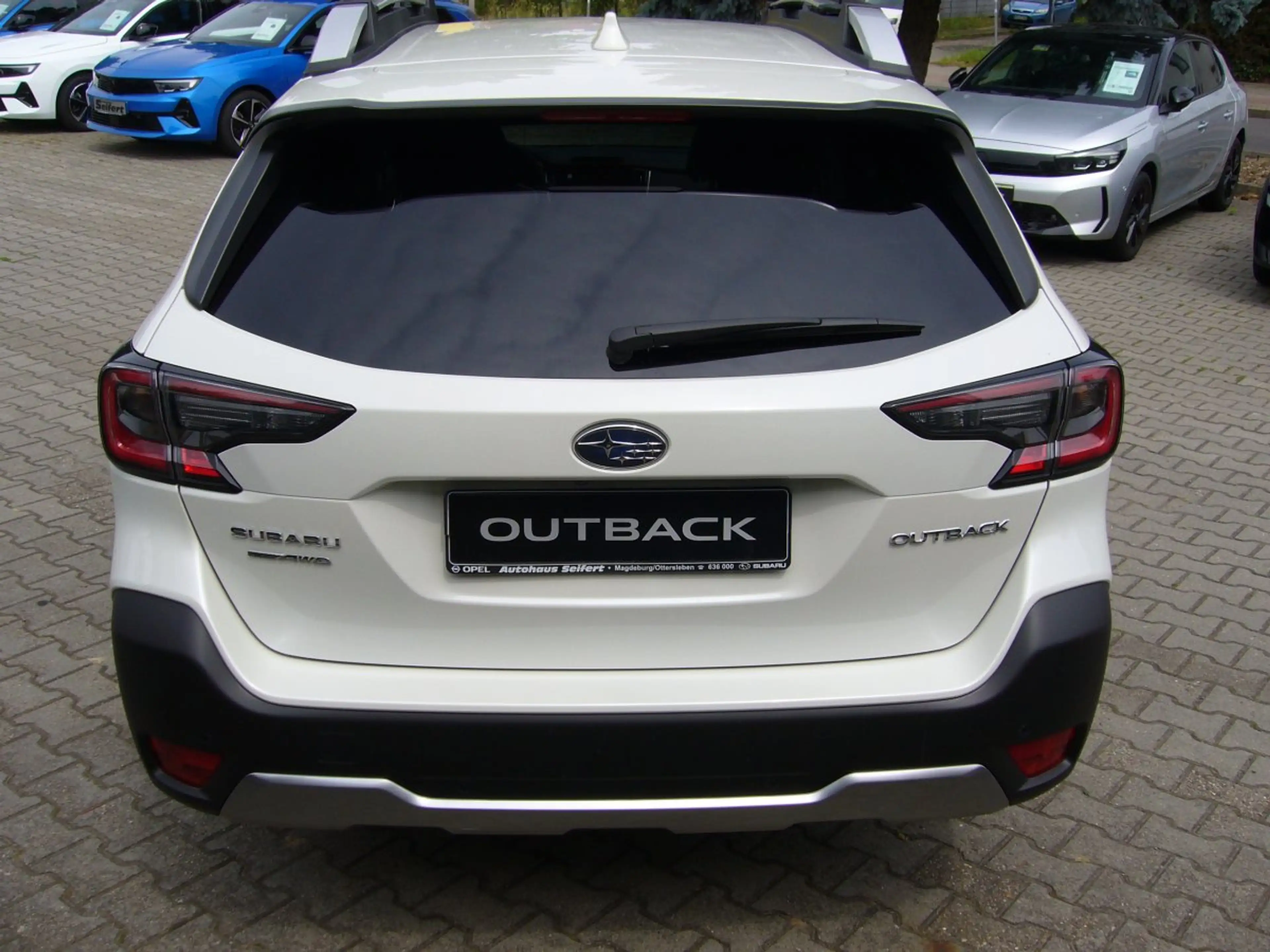Subaru OUTBACK 2.5i Platinum (EURO 6e) — photo 9