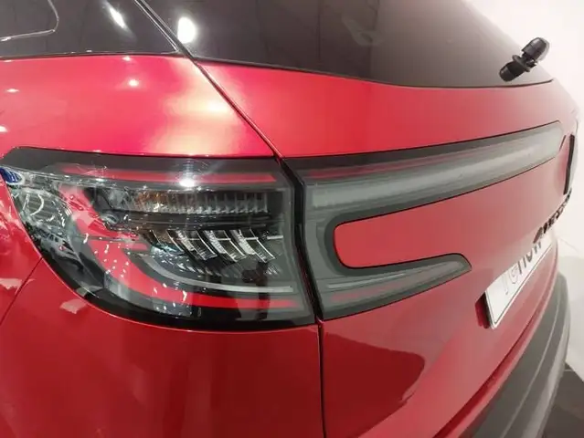 Renault Austral view 8