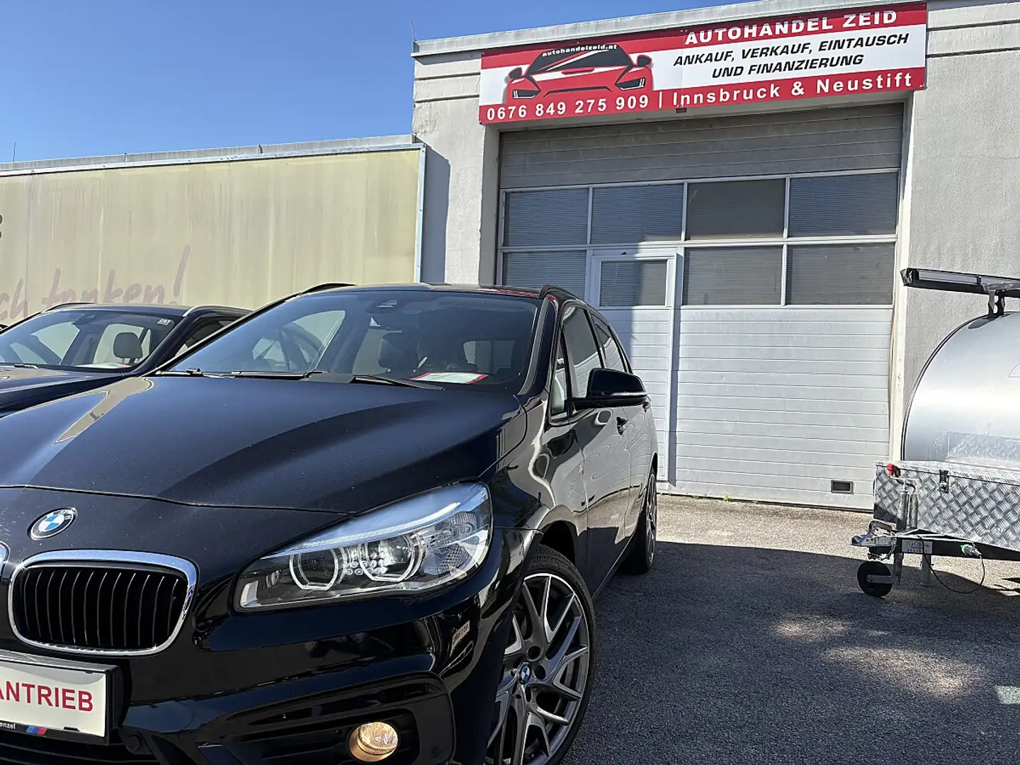 BMW 220 d xDrive Active Tourer Advantage Aut. Schwarz - 1