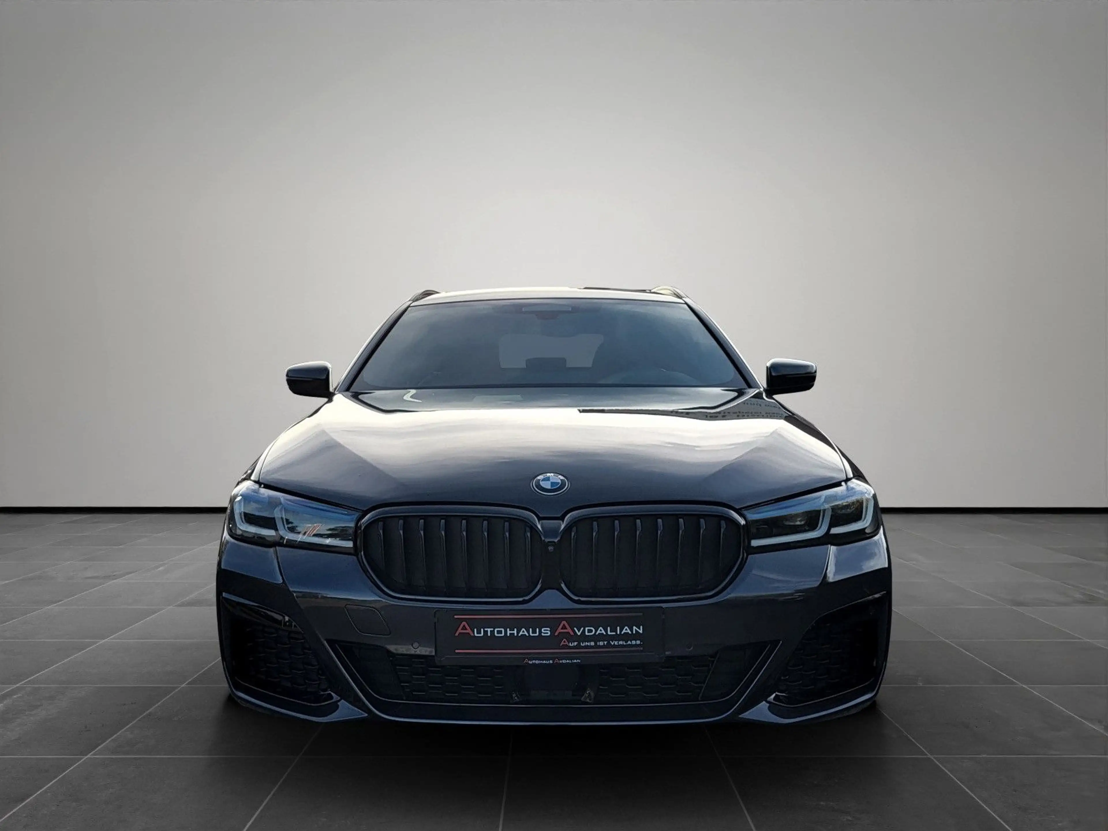 BMW 530 d Tour. M Sport Pro 360°|LASER|PANO|HUD|H&K — photo 7