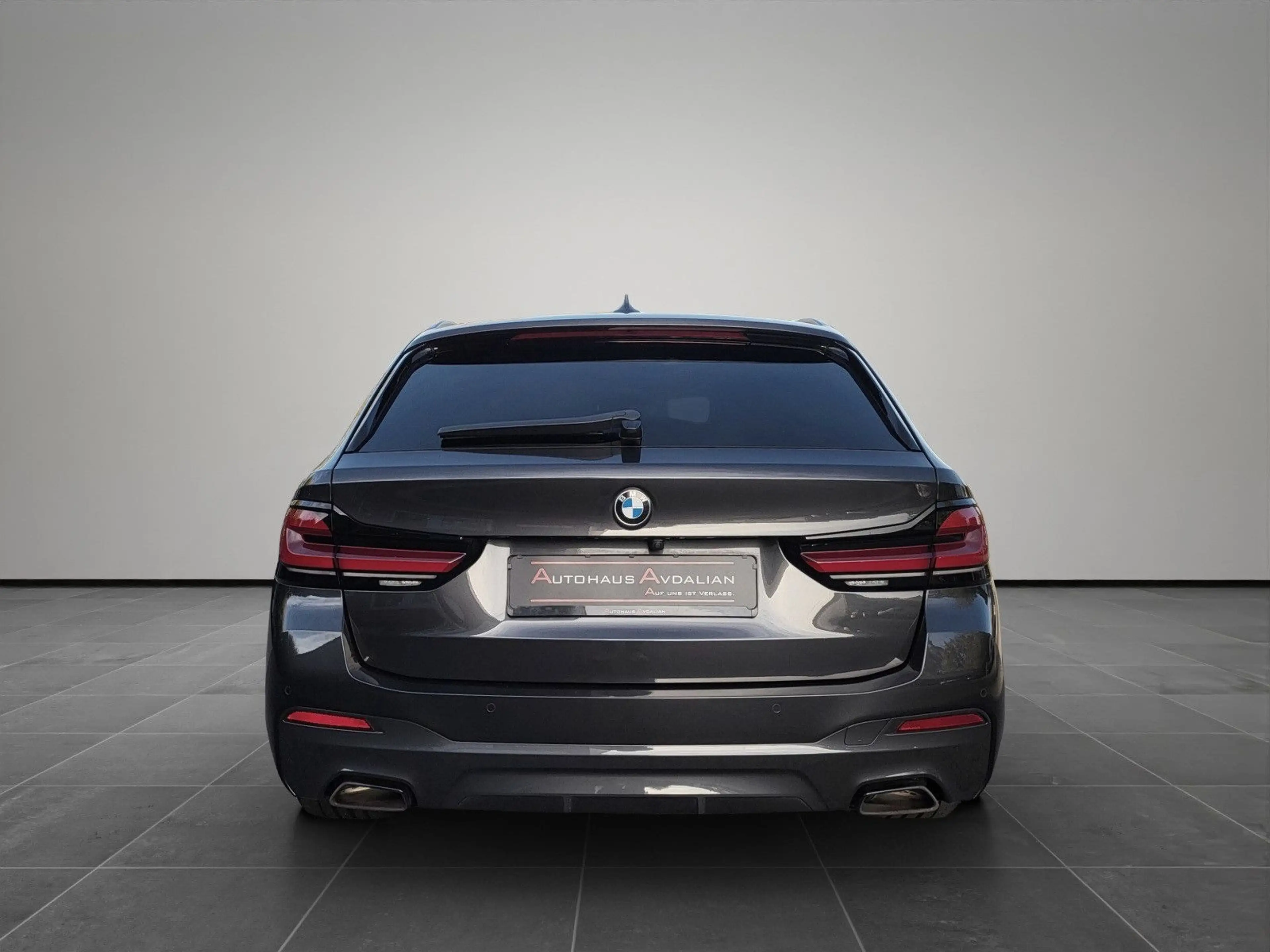 BMW 530 d Tour. M Sport Pro 360°|LASER|PANO|HUD|H&K — photo 3