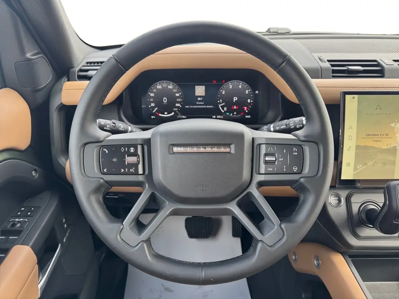 Land Rover Defender снимка Land Rover Defender