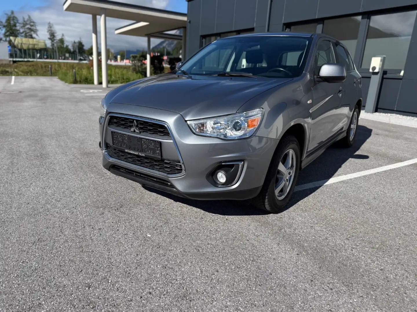 Mitsubishi ASX Invite 4WD - 2