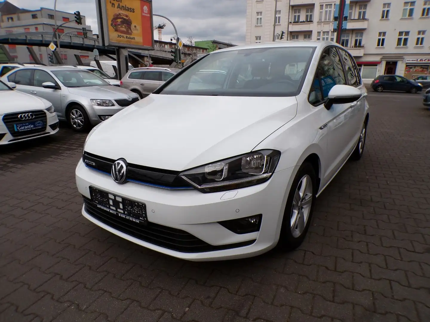 Volkswagen Golf Sportsvan 1.6 TDI Comfortline BMT Weiß - 1