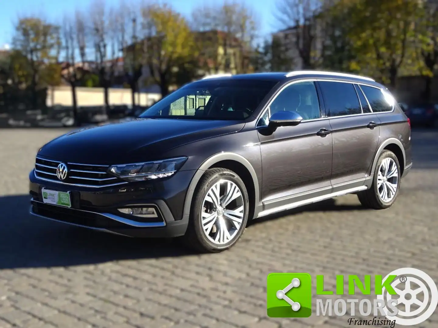 Volkswagen Passat Alltrack 2.0 BiTDI 4Motion DSG 240CV GANCIO TRAINO Gris - 1