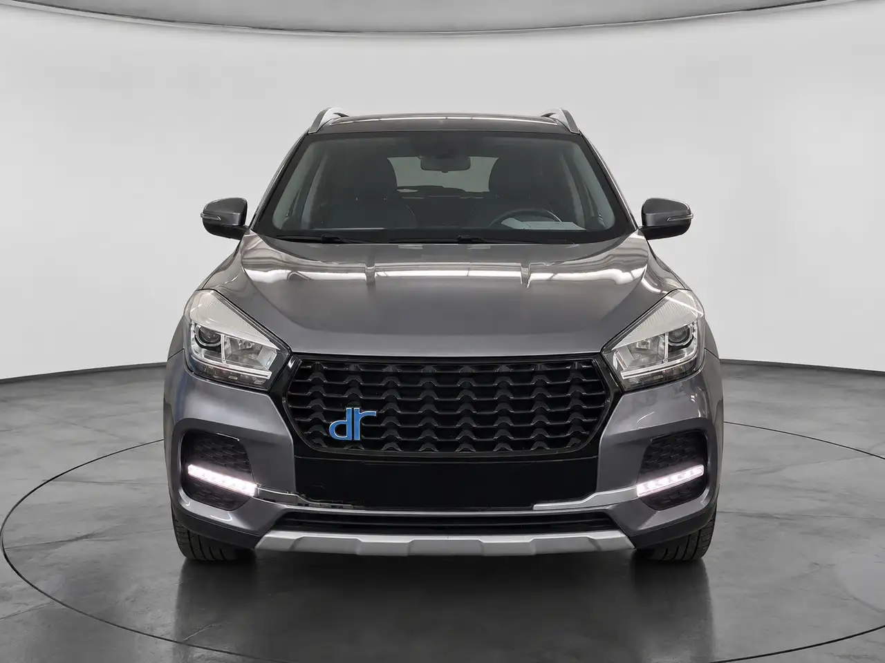 DR Automobiles DR4.0