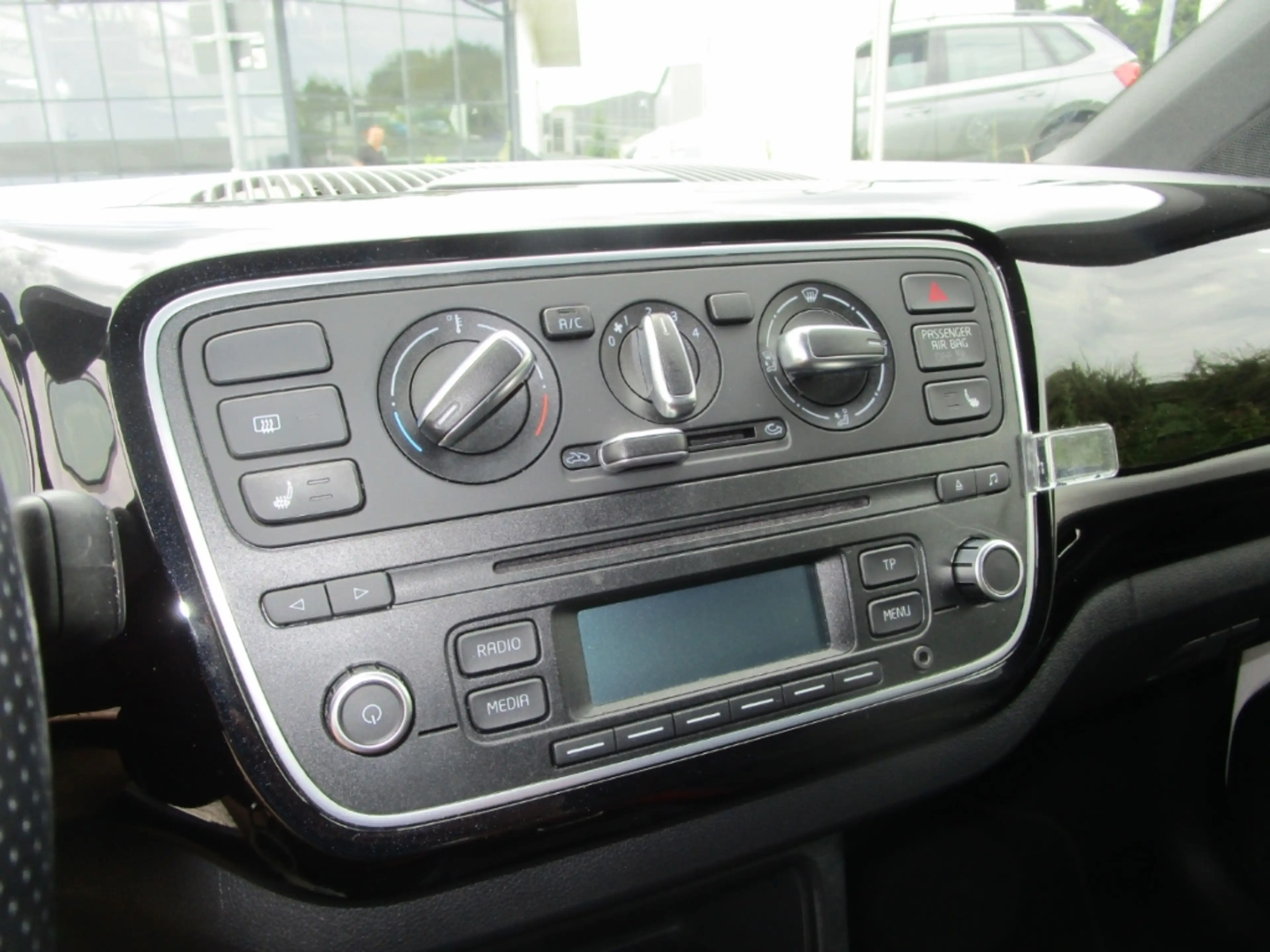 Skoda Citigo 1.0 TSI Monte Carlo 55kW (75 PS) 5-Gang — photo 13