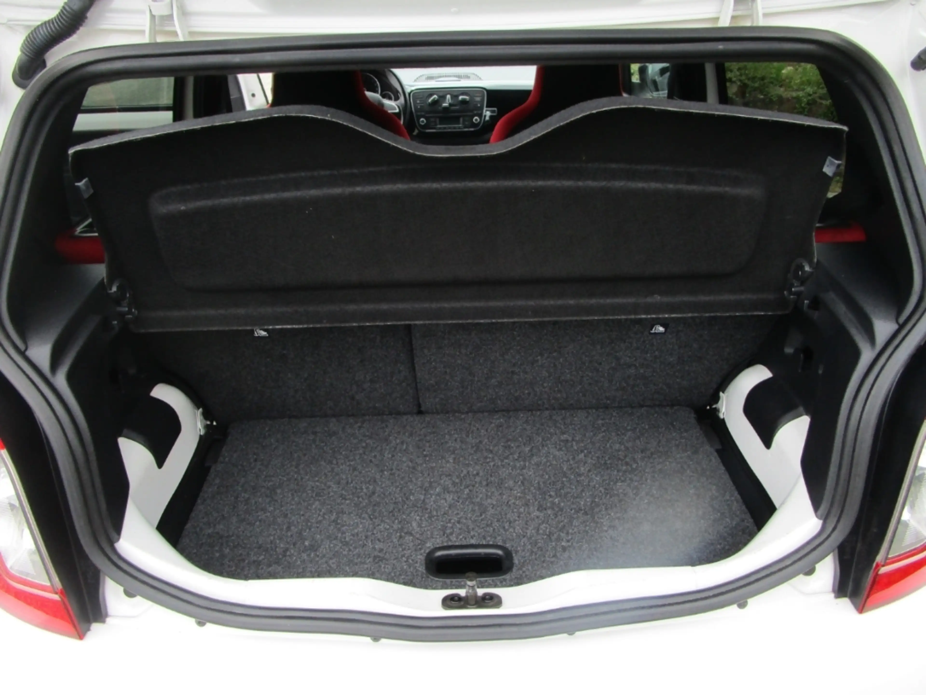 Skoda Citigo 1.0 TSI Monte Carlo 55kW (75 PS) 5-Gang — photo 10