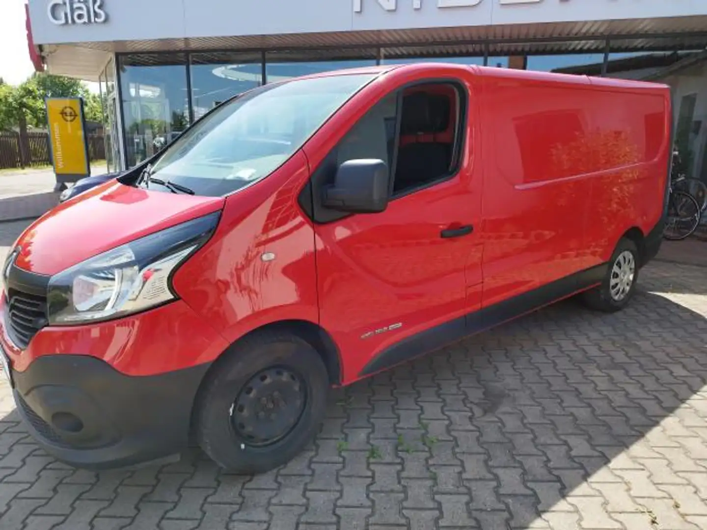Renault Trafic L2H1 145PS - 2