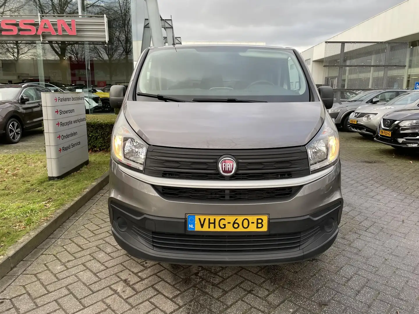 Fiat Talento 2.0 MultiJet L2H1 Basis | EX BPM / LAGE KM STAND | Grijs - 2