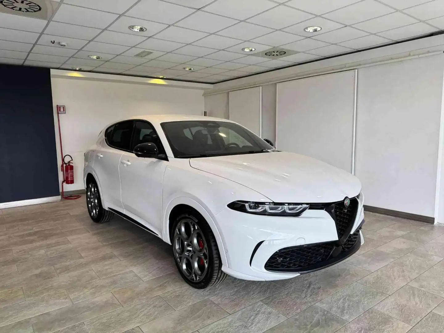 Alfa Romeo Tonale 1.5 160 CV MHEV TCT7 Tributo Italiano Bianco - 1