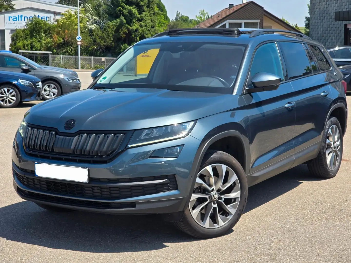 Skoda Kodiaq 2.0 TDI Clever 4x4*AUT*VIRT*NAVI*LED*PANO Grau - 1