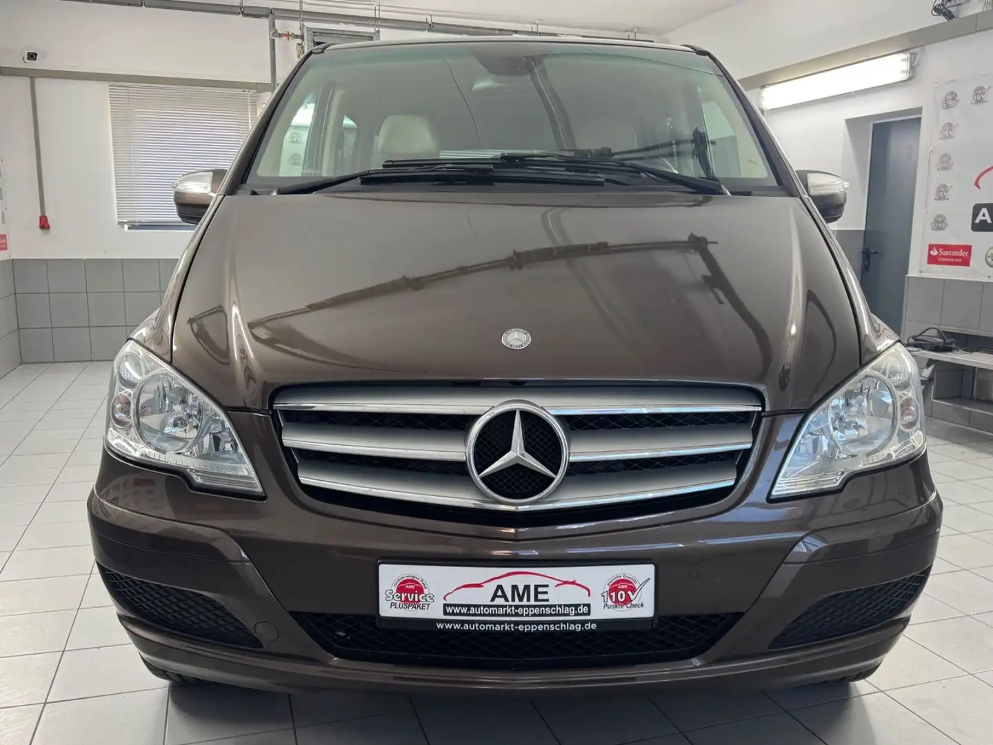 Mercedes-Benz Viano 4MATIC 2.2 CDI Trend Edition lang *Camper* Braun - 2