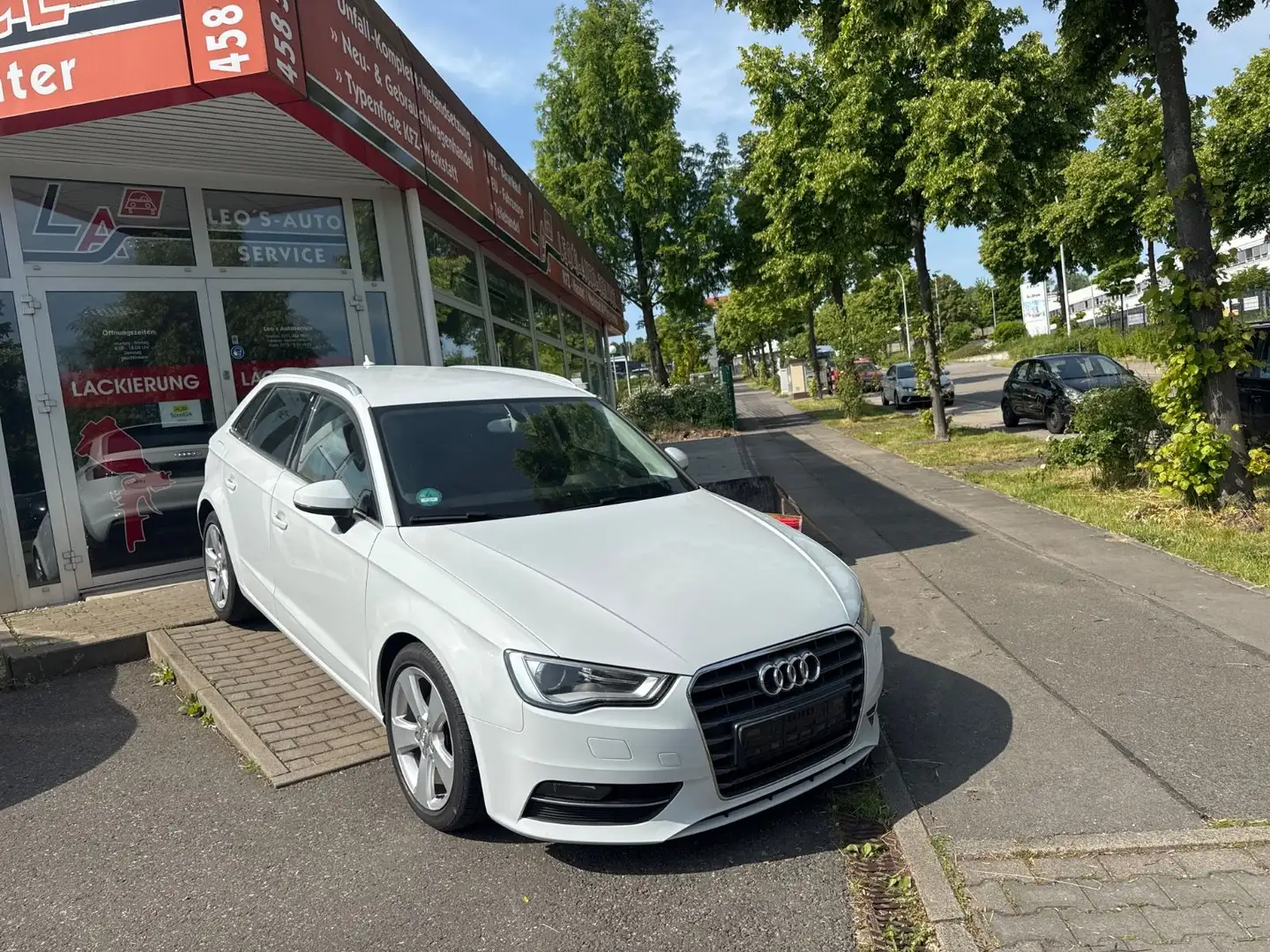 Audi A3 Sportback ambition Blanc - 1