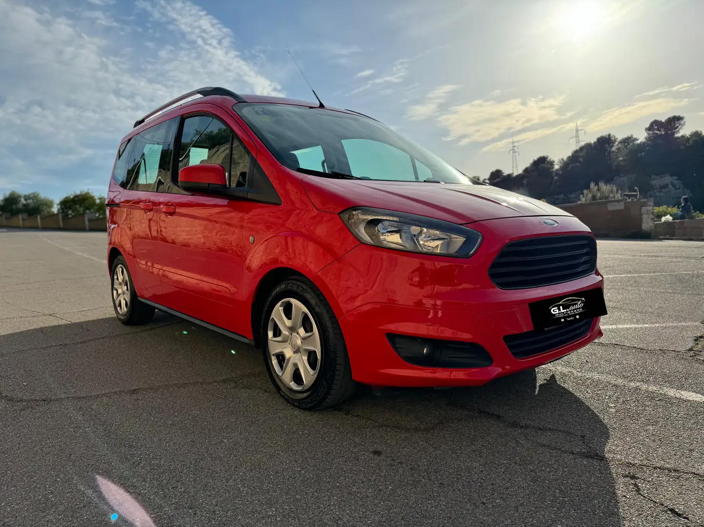 Ford Tourneo Courier/1.5 75CV/AUTOVETTURA 5 POSTI Rosso - 1