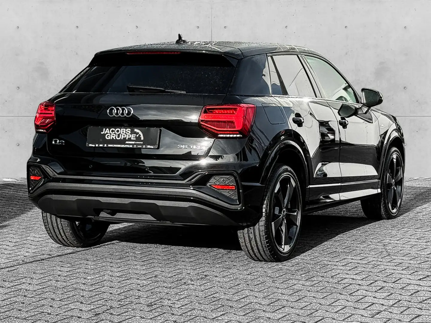 Audi Q2 35 TFSI S line Optik-Black/Matrix/ACC/PDC/AHK Schwarz - 2